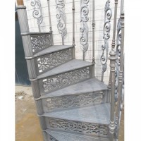 Outdoor Spiral Stair / Cast Iron Spiral Staircase